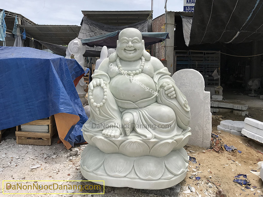 Tượng Phật Di Lặc bằng đá xanh